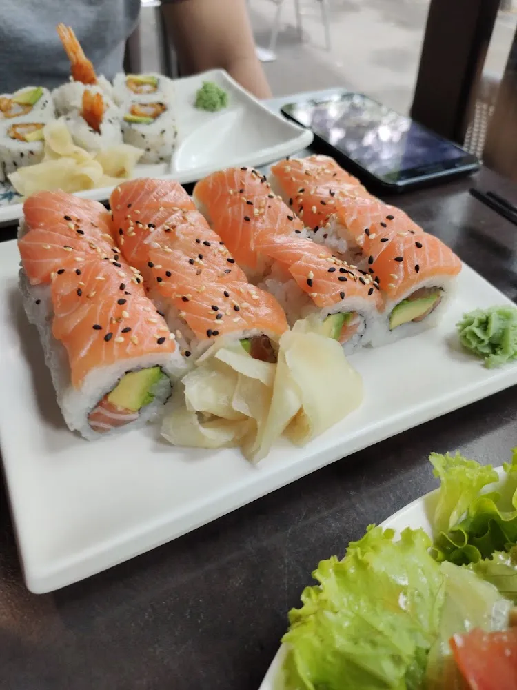 Salmon Sushi